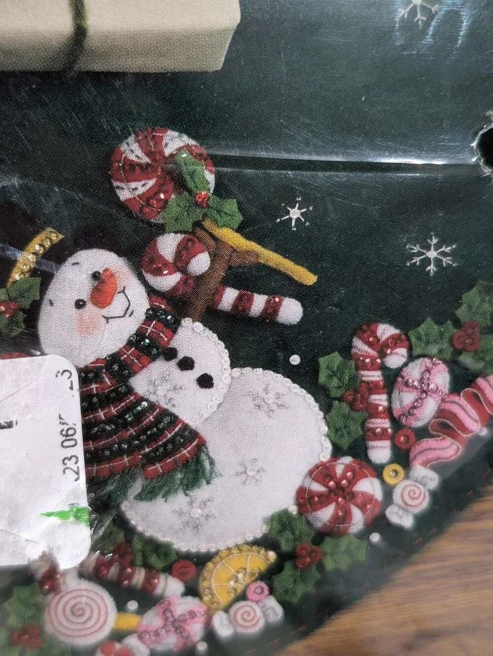 New Unopened Rare Bucilla Felt Christmas Tree 43